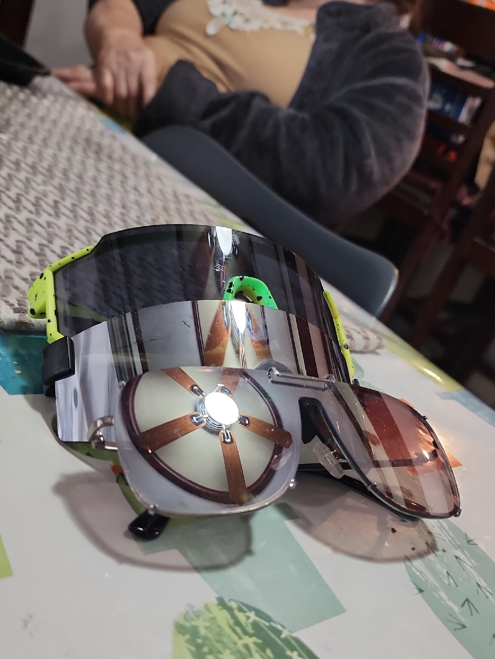 3 pairs of sunglasses for men.